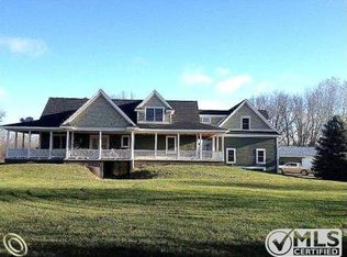 6338 Layton Rd, Fowlerville, MI 48836