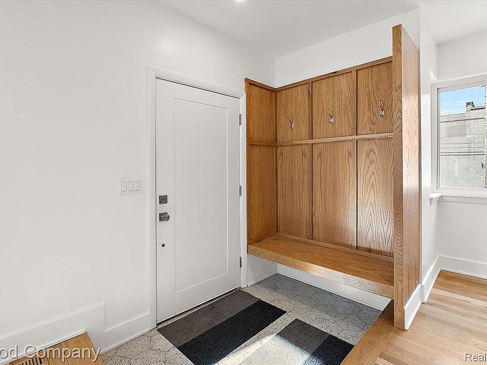 39 W Elza Ave, photo 8
