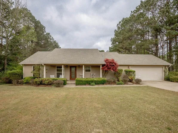 2300 Lorance Dr, Little Rock, AR 72206