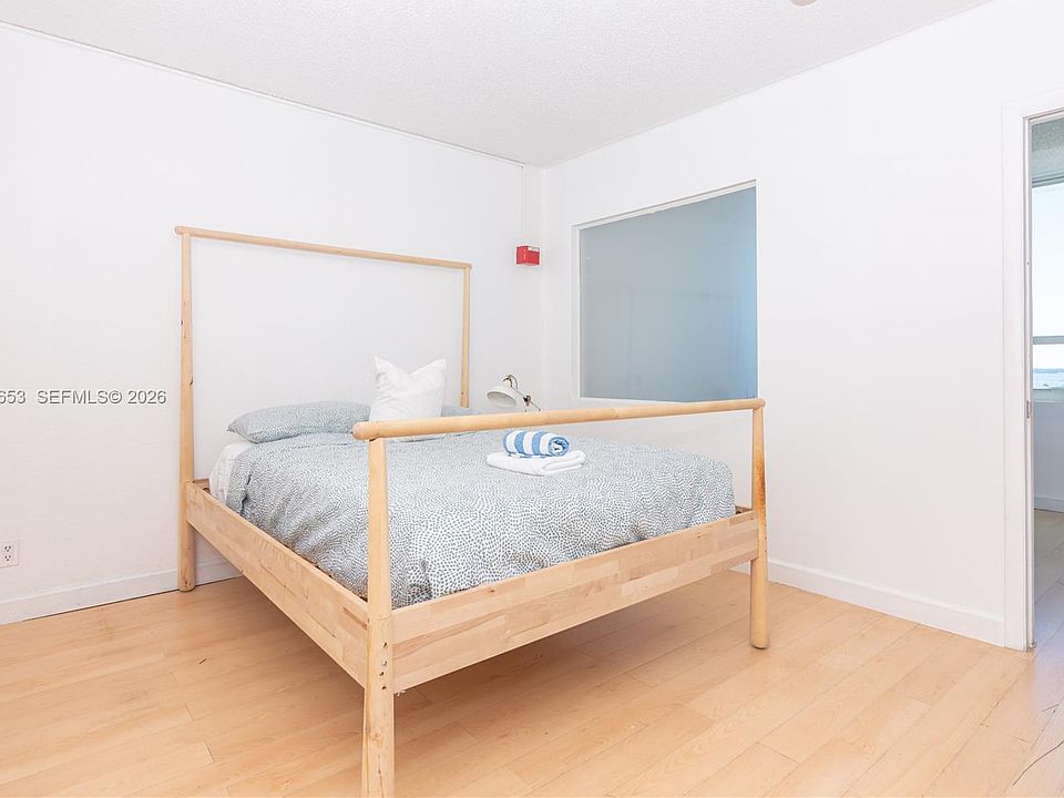 1st image of 5445 Collins Ave APT 1105