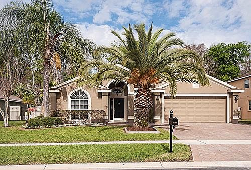 1st image of 420 Sandringham Ct