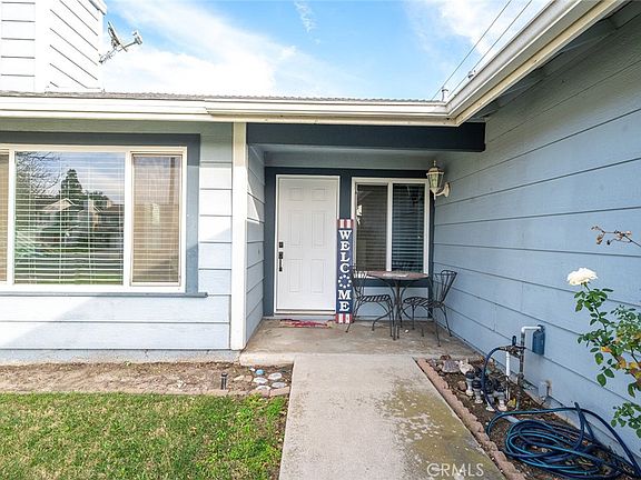3rd image of 7297 Meadowlark Pl