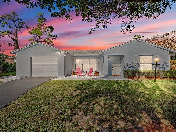 2nd image of 7290 Pinecone Terrace