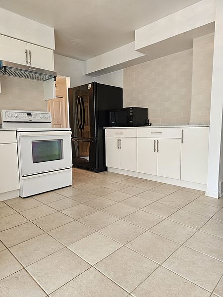 Richmond House for rent - 2 Bedrooms — photo 8
