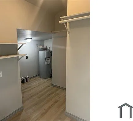 416 E Wildwood Dr — Photo 3