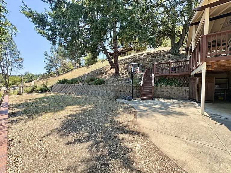 17420 Blue Jay Ct — Photo 11