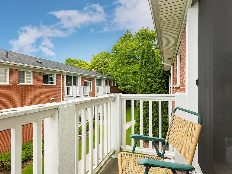 413 N Eton St #204 — Photo 20