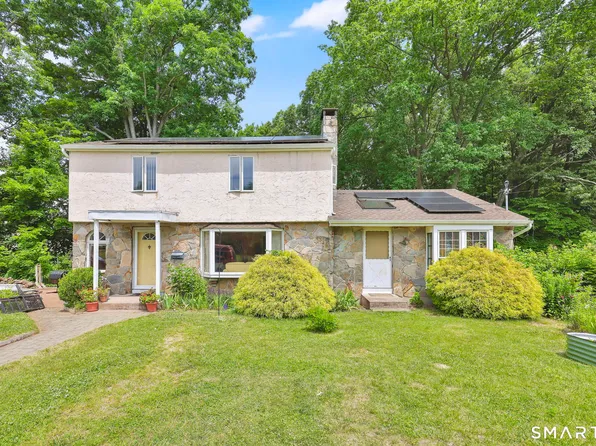 33 Chambers Street, Manchester, CT 06042