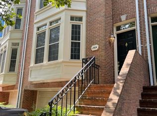 1564 N Colonial Ter, Arlington, VA 22209