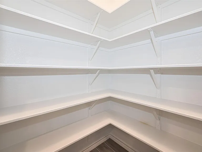 11402 Cypress Birch Ct — Photo 14