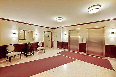 Rented by R New York