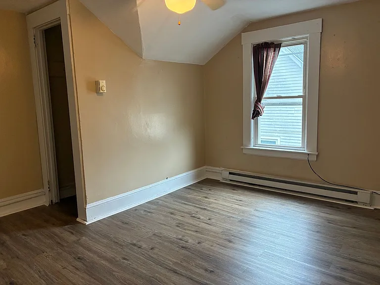 190 Liberty Street - Red Pod — Photo 5