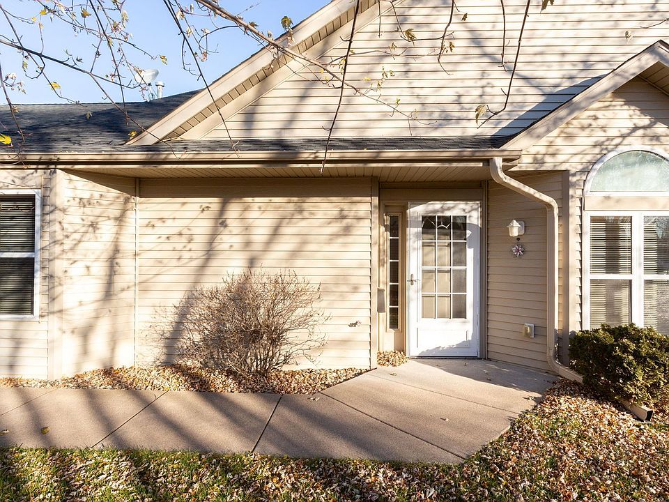 700 Leroy Ln River Falls WI Zillow