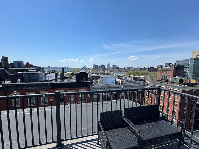 32 Grove St #6 — Photo 11
