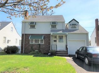 609 Chester Ave, Roselle Park, NJ 07204