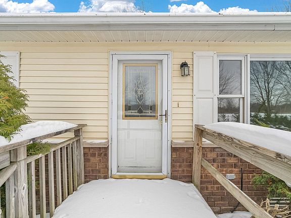 4th image of 5840 Mortimer Line Rd