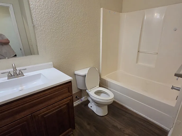 403 S Ashley St — Photo 13