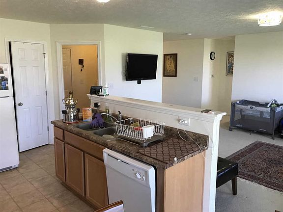 4th image of 4664 Carador Ln