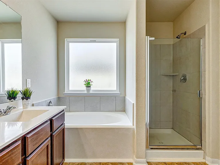 21219 Fox Hillside Way — Photo 28
