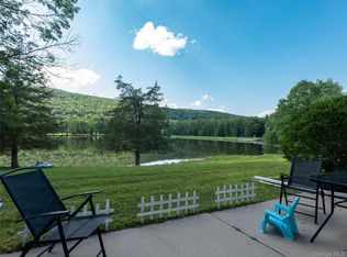 402 Mountain Laurel Dr, Monroe, NY 10950