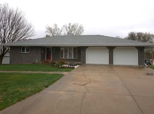 203 Maple St, Humphrey, NE 68642