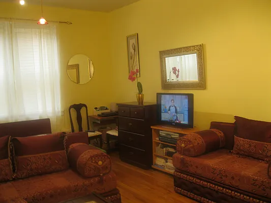Sold by Owner | media 9