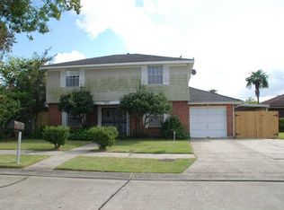 5065 Woodcrest Dr, Marrero, LA 70072