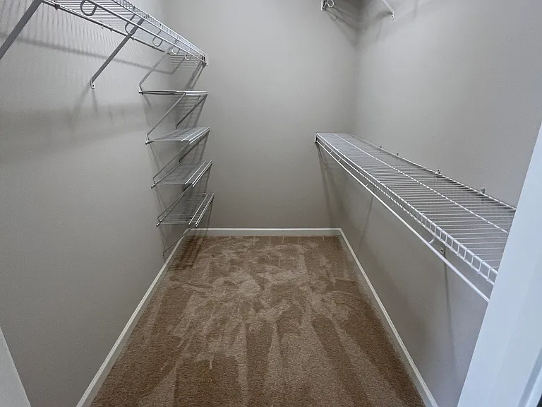 212 Rainbow Ln — Photo 16