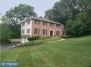 1071 Catalpa Dr, Malvern, PA 19355