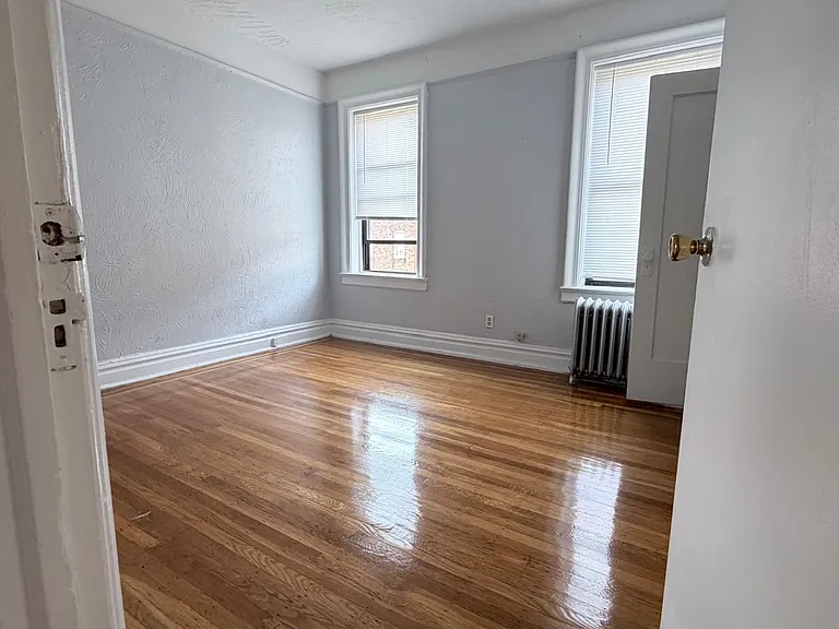 321 Fairmount Ave #54E — Photo 4