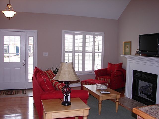 2nd image of 1045 Barrow Hills Dr