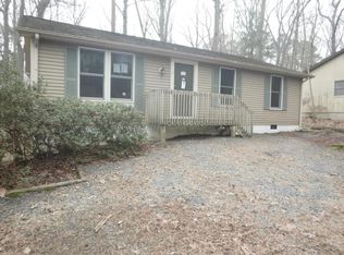 21 Garrett Dr, Ocean Pines, MD