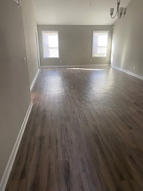 3 bed, 1200 sqft, $1,200 — Photo 3
