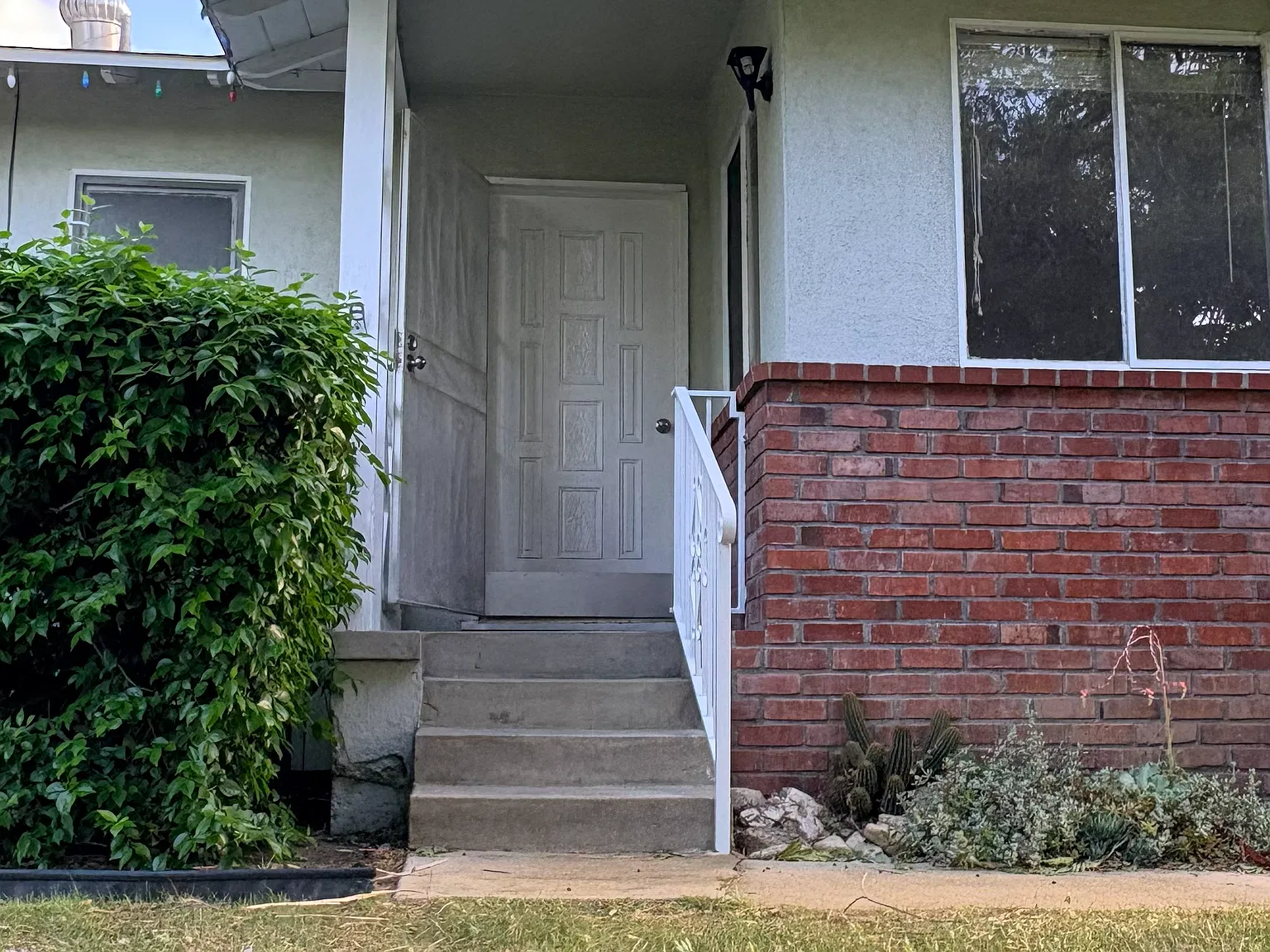 3 bed, 1372 sqft, $4,495 — Photo 3