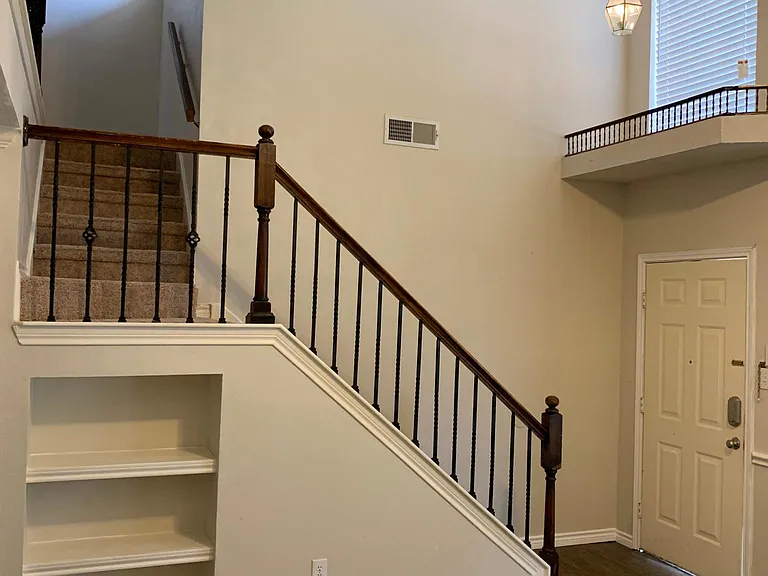 303 Trees Dr — Photo 1