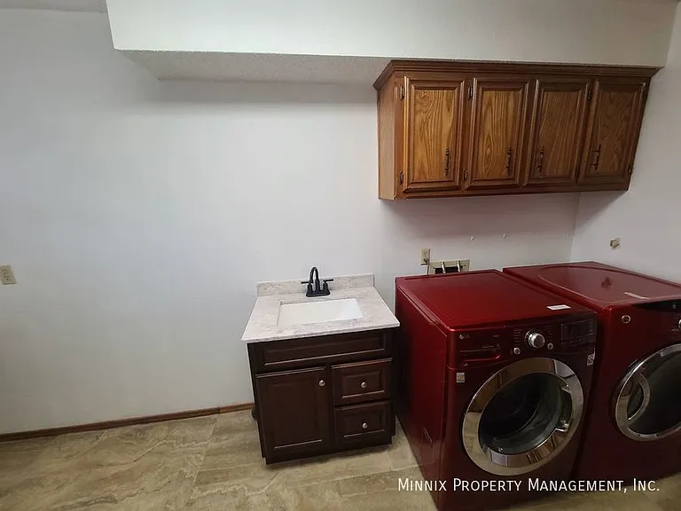 4005 Saint Andrews Dr — Photo 50