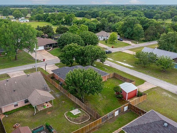 402 W Thomas St, Leonard, TX 75452 | MLS #20599872 | Zillow