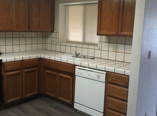 1419 Linden Way, Manteca, CA 95336