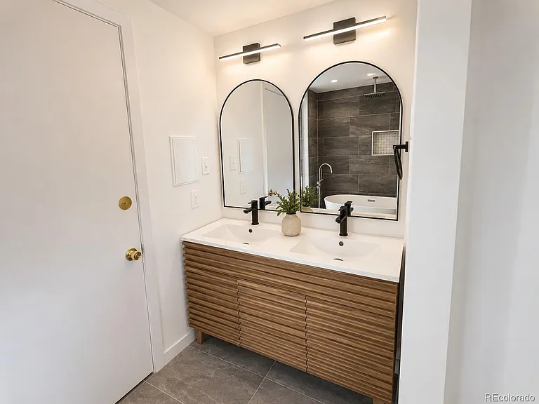 3156 W 25th Ave — Photo 9