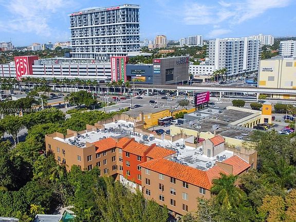 2nd image of 2630 SW 28th Street Rd #51