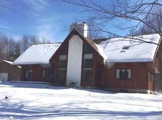 9891 Gowanda State Rd, Eden, NY 14057