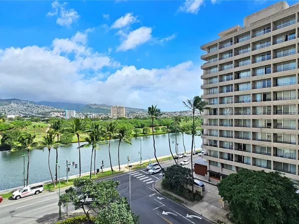 444 Kanekapolei St #610, Honolulu, HI 96815