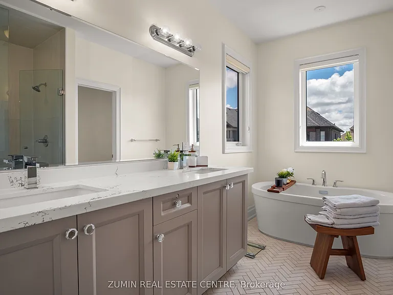 39 Lyle Way — Photo 31