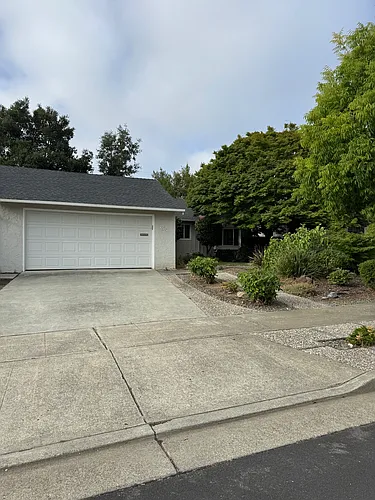 7550 Newcastle Dr Photo 1