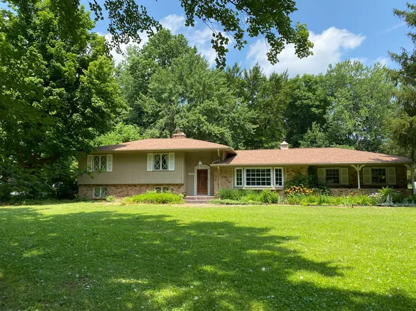 1836 Nottingham Dr, Indianapolis, IN 46240