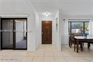 2 bed, 2.0 bath, $2,500 — Photo 2