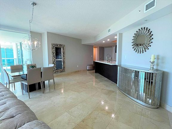 4th image of 250 Sunny Isles Blvd #3-1406
