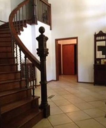 4th image of 1425 Oldham Ln