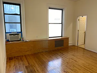 Rented by Bauman Realty Group