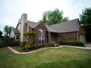 1513 W Utica St, Broken Arrow, OK 74011